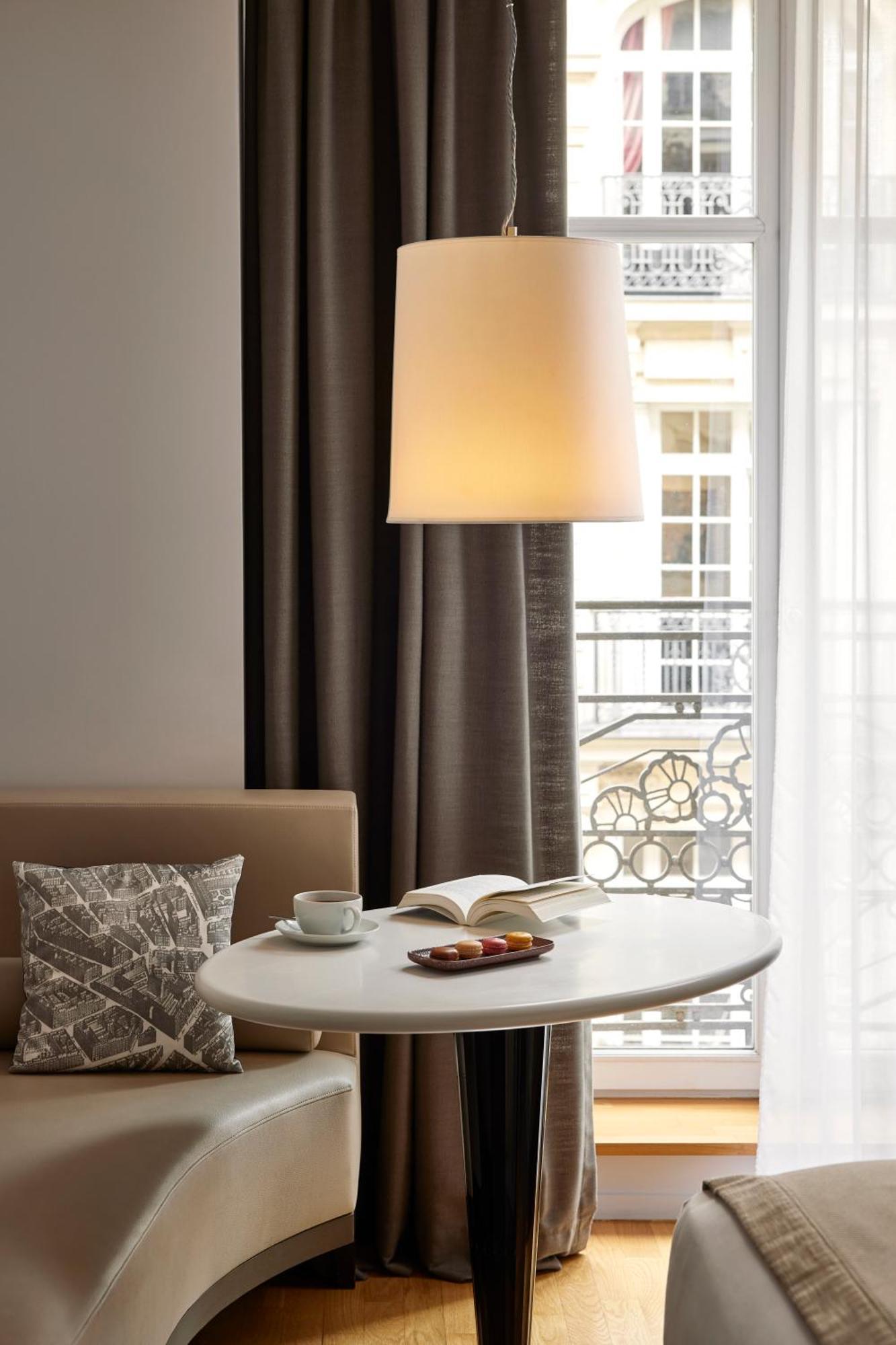 Luxury Two Connecting Family Room